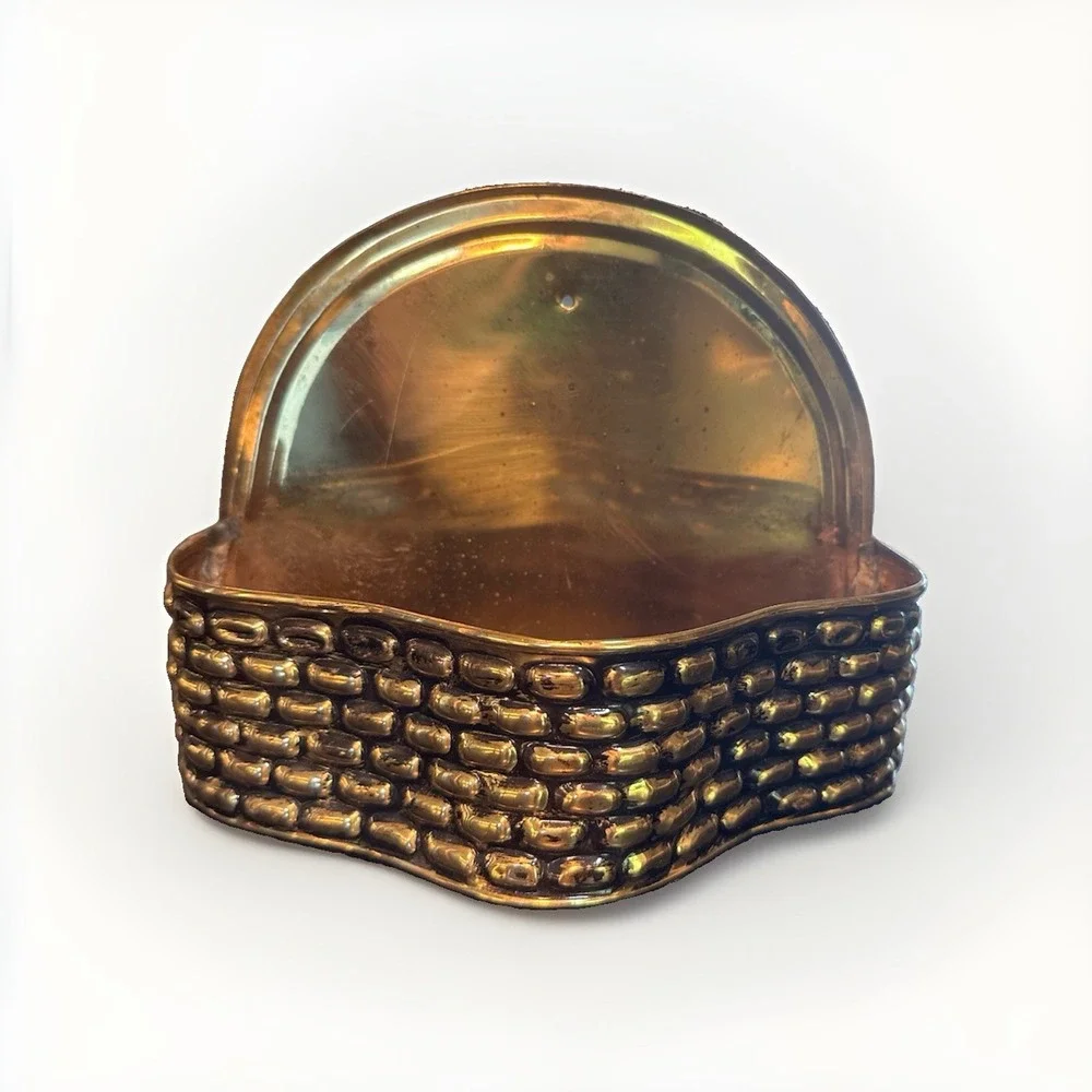 Vintage Brass Wall Pocket Hanging Basket Weave Planter Made In England Bricks